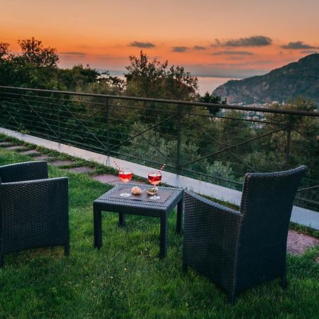 Villa Fanella, Independent House Between Sorrento & Amalfi Piano di Sorrento Luaran gambar